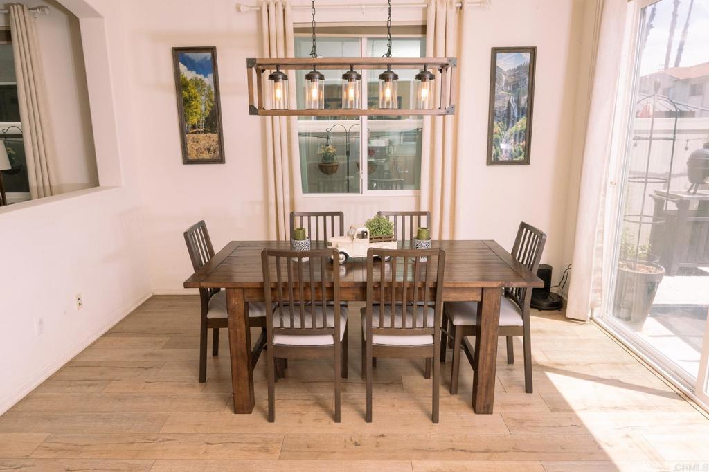 Photo 7 of 27 of 1340 Shoshone Falls Drive townhome