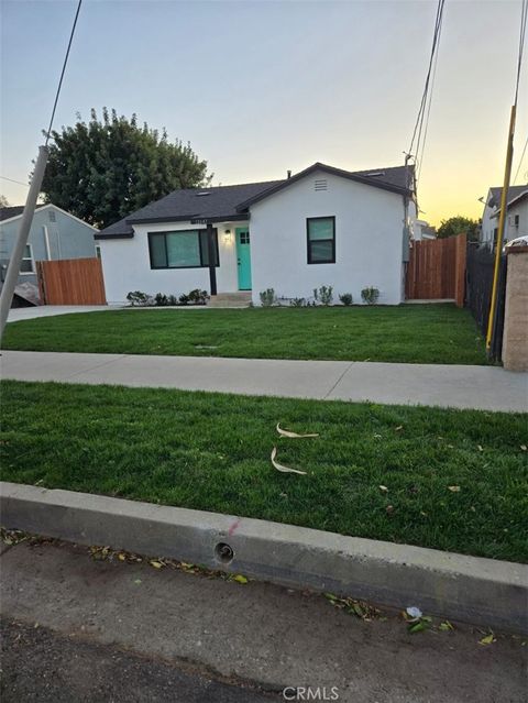 A home in San Fernando