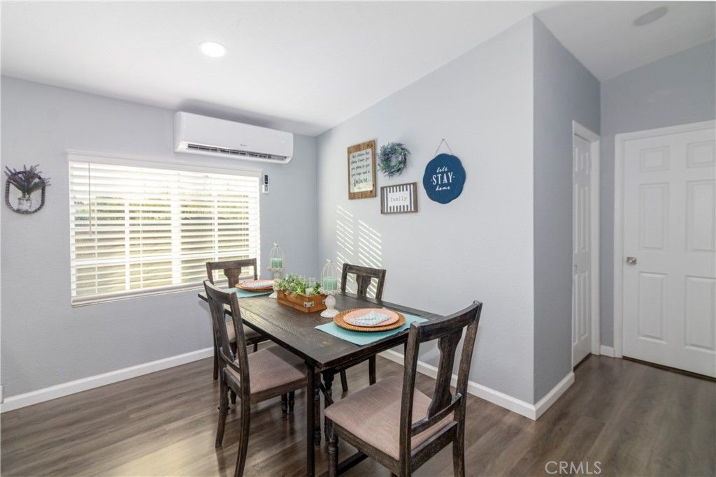 listing image 130729664553562267092