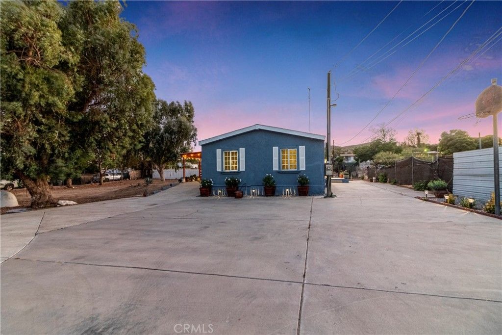 listing image 130722035779102872011