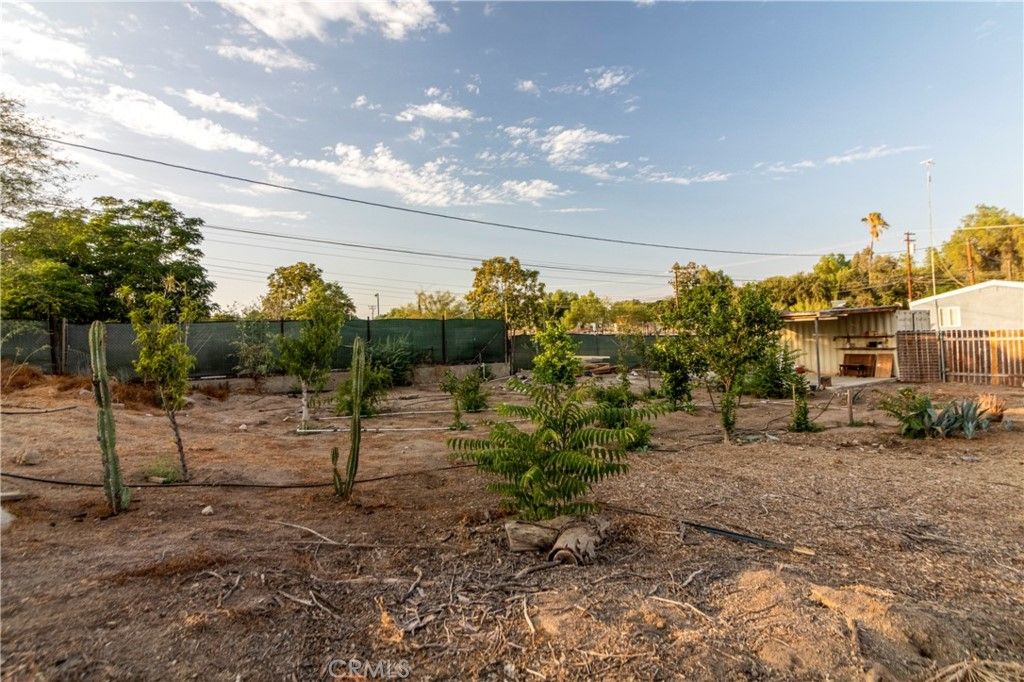 listing image 130726542822121821968