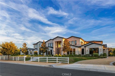 24050 HIDDEN RIDGE Road Hidden Hills CA 91302