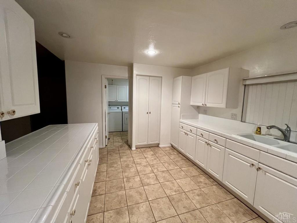 275 S Worthington St 125