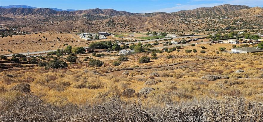 Welcome to ACTON! - 4 5AC Flag Lot parcels being sold together or in 2's. Prime location in between Los Angeles and Palmdale with very easy access to Highway 14. 3217-019-017 & 018 3217-019-019 & 020 WATER, Power & Natural Gas are in the street. Survey is complete. Engineering, geology soils 2005, slope, septic and pit locations already identified. Build your custom homes in this beautiful little down in North LA County. Park, Schools and all conveniences are near.