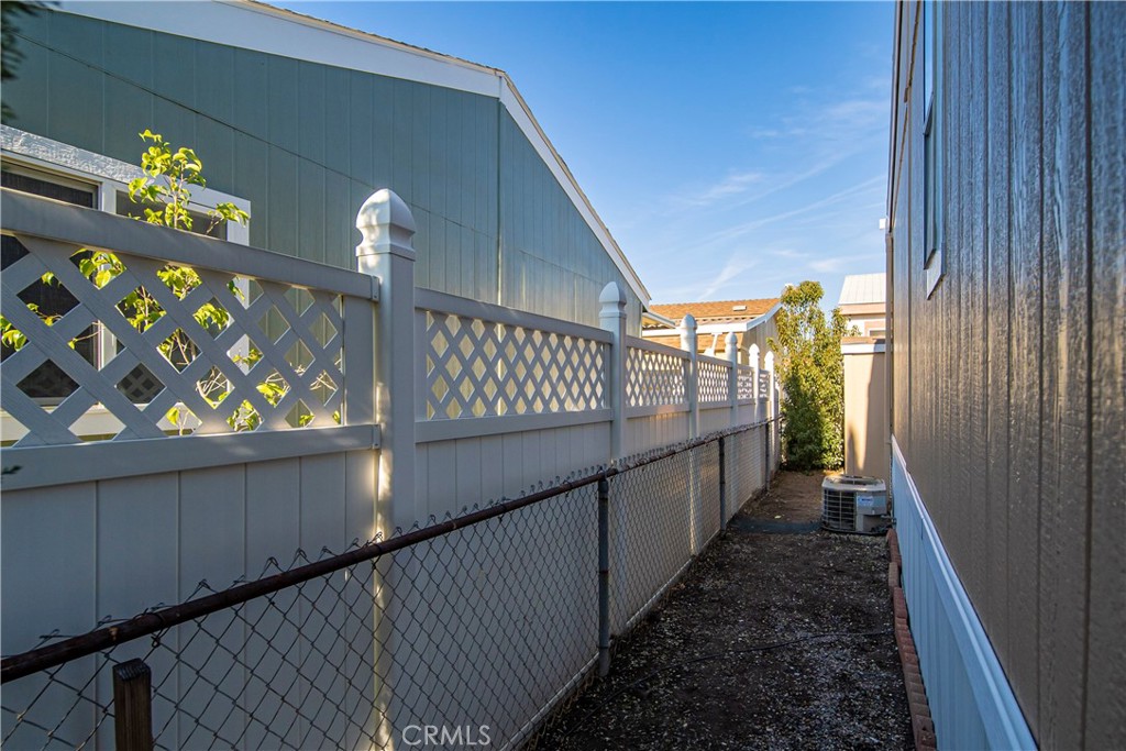 Photo 27 of 31 of 1245 W Cienega 35 mobile home