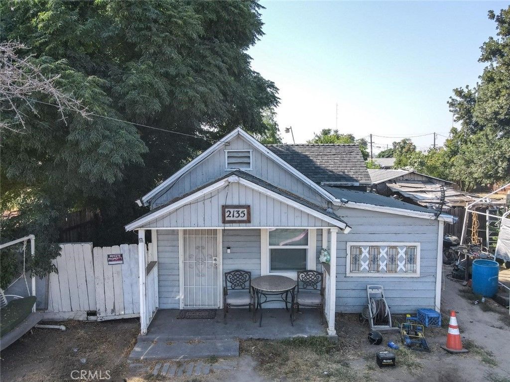listing image 130724057126408819755