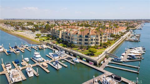 Featured picture for the property OC23170311