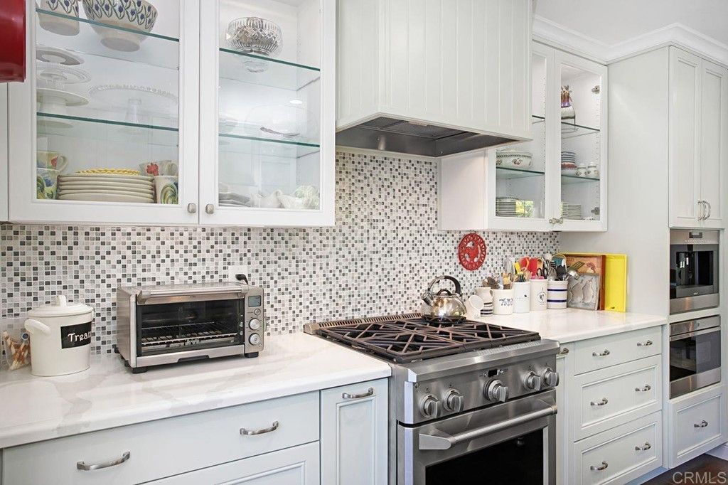 listing image 130727637512553515481