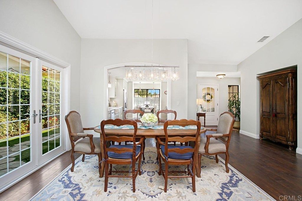 listing image 130727531072085880257