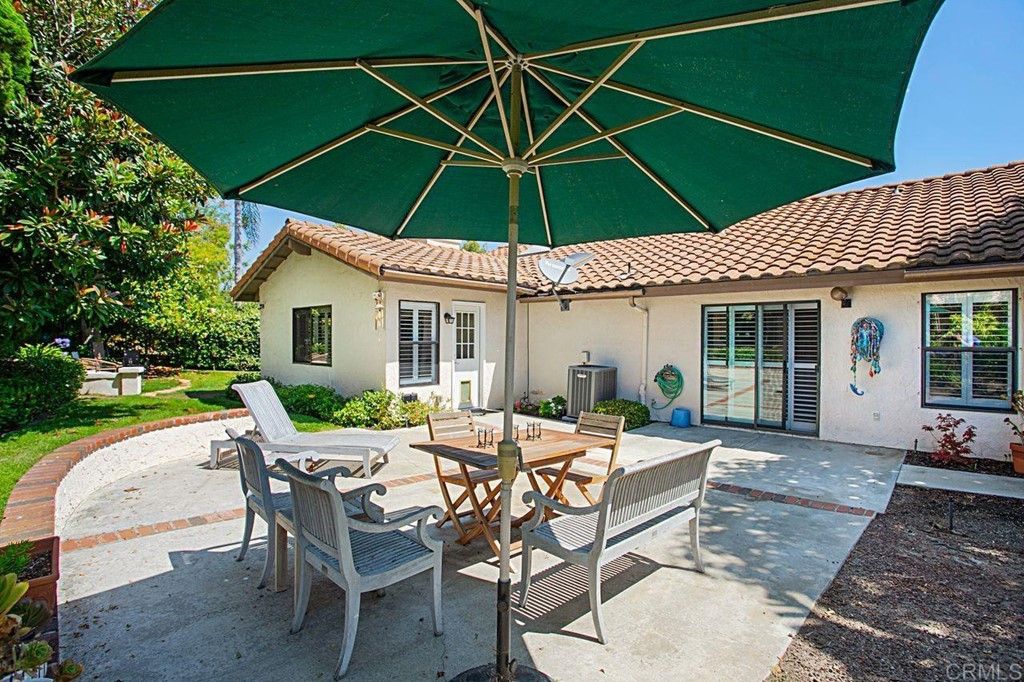 listing image 130728644556026002469