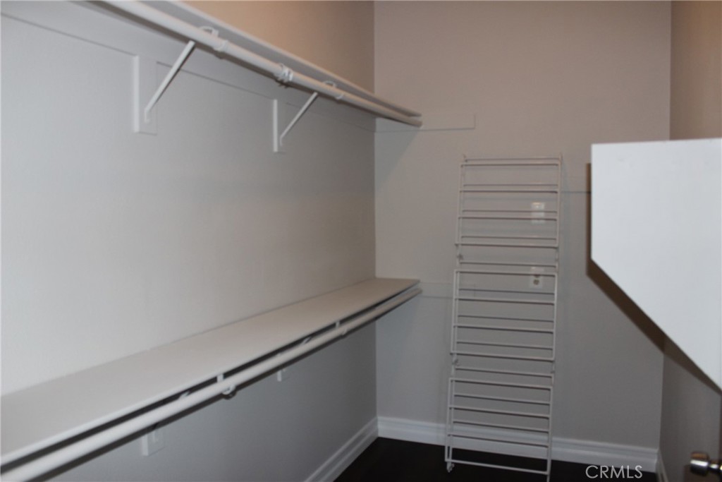 Los Verdes (LSV) - Residential Lease