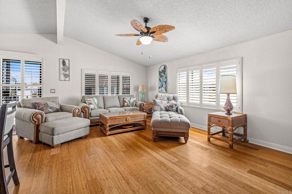 212 Mockingbird Lane