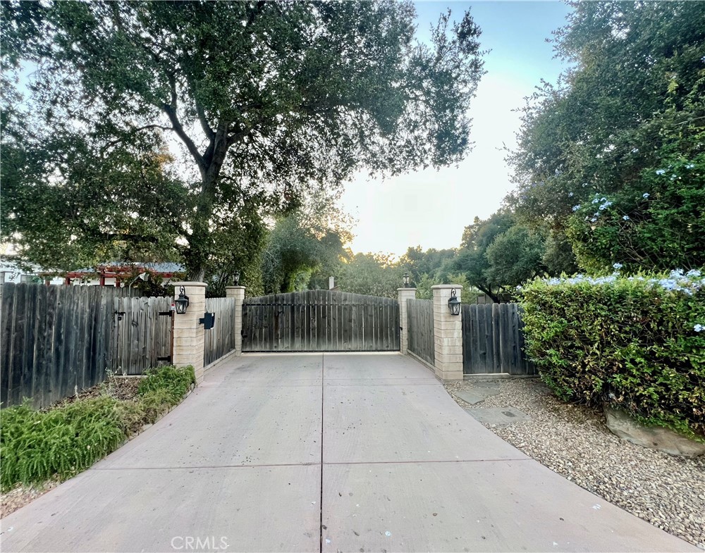 1204 S Rice Road