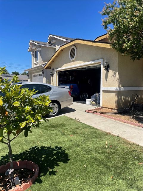 A home in Lake Elsinore