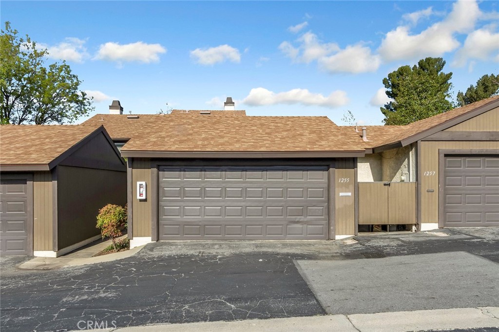 1255 Bonnie Glen Lane