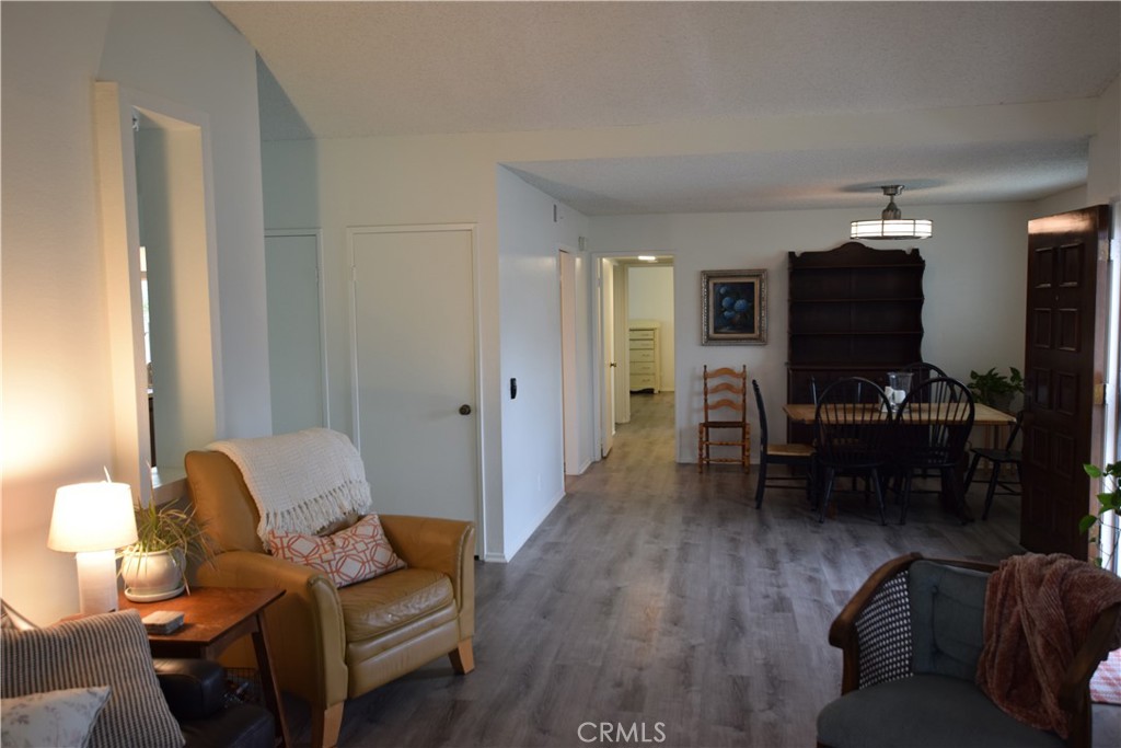 - - Residential Lease