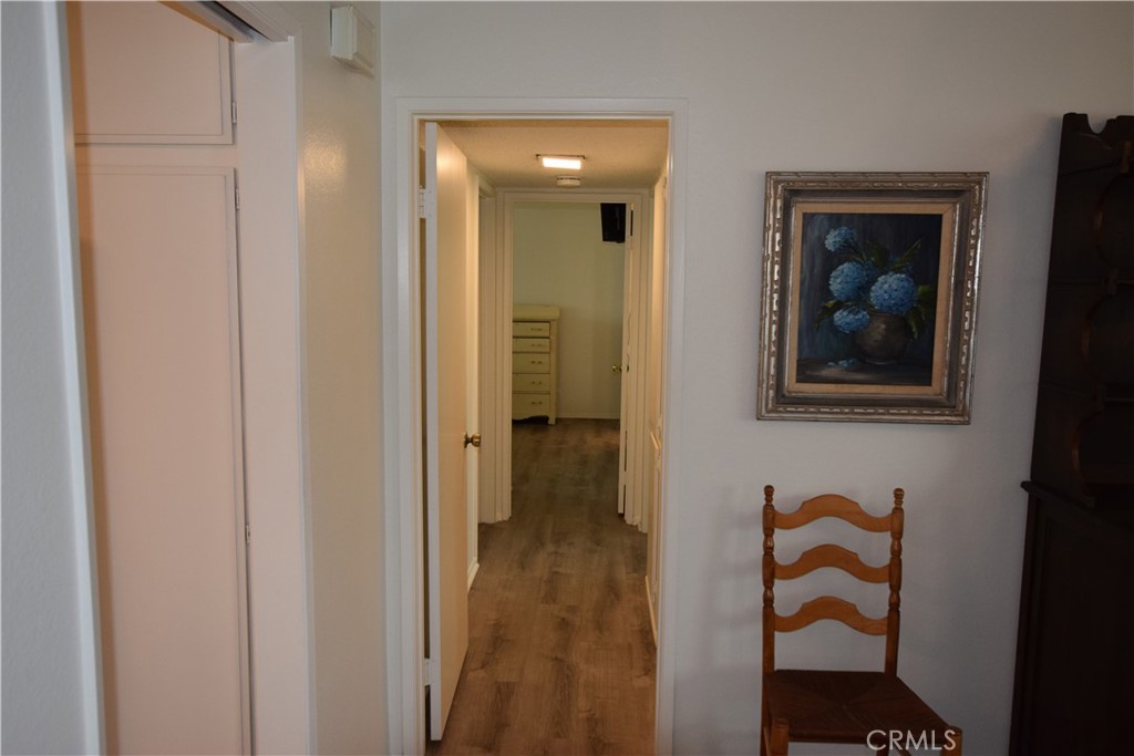 - - Residential Lease