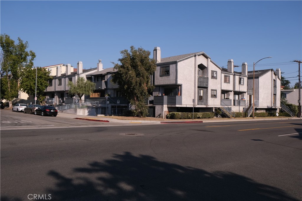 First time on market in 30 years. 27 units built in 1987 on 312 N Pacific Ave is located in prime location of Glendale, within minutes to Glendale Galleria and Americana. The subject property offers seventeen units 2bed +1.5 bath, two stories, two parking spaces, nice townhouse style. Ten units 1 bed +1bath one parking space. Each unit has balcony, central air. Excellent investment property.