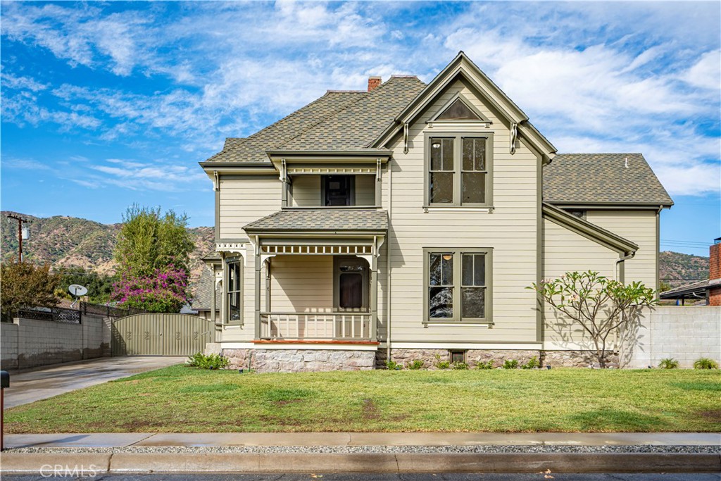 711 E Virginia Avenue