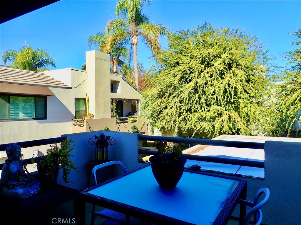 4257 Las Virgenes Road 1