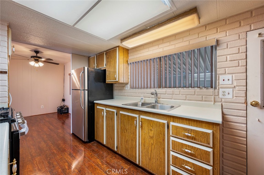Photo 1 of 33 of 2851 Rolling Hills Drive 237 mobile home