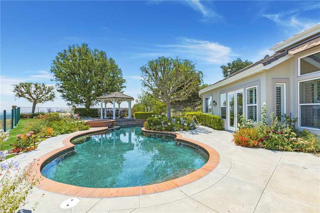 Photo 30 of 47 of 10 Panorama house