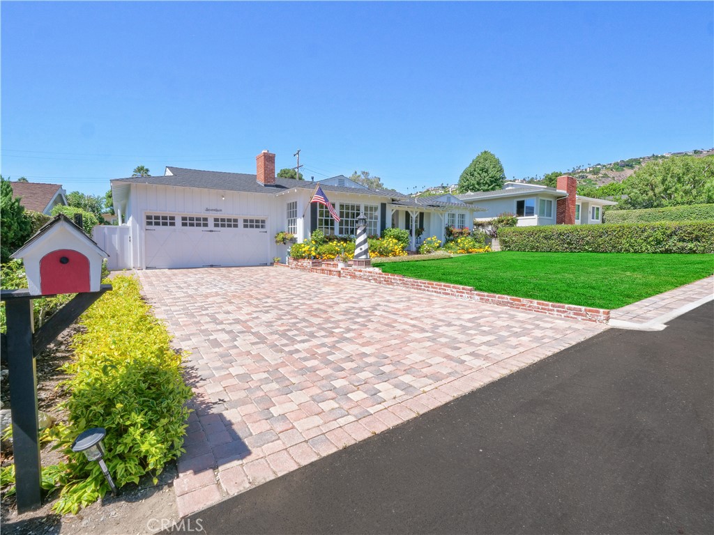 17 Barkentine Road