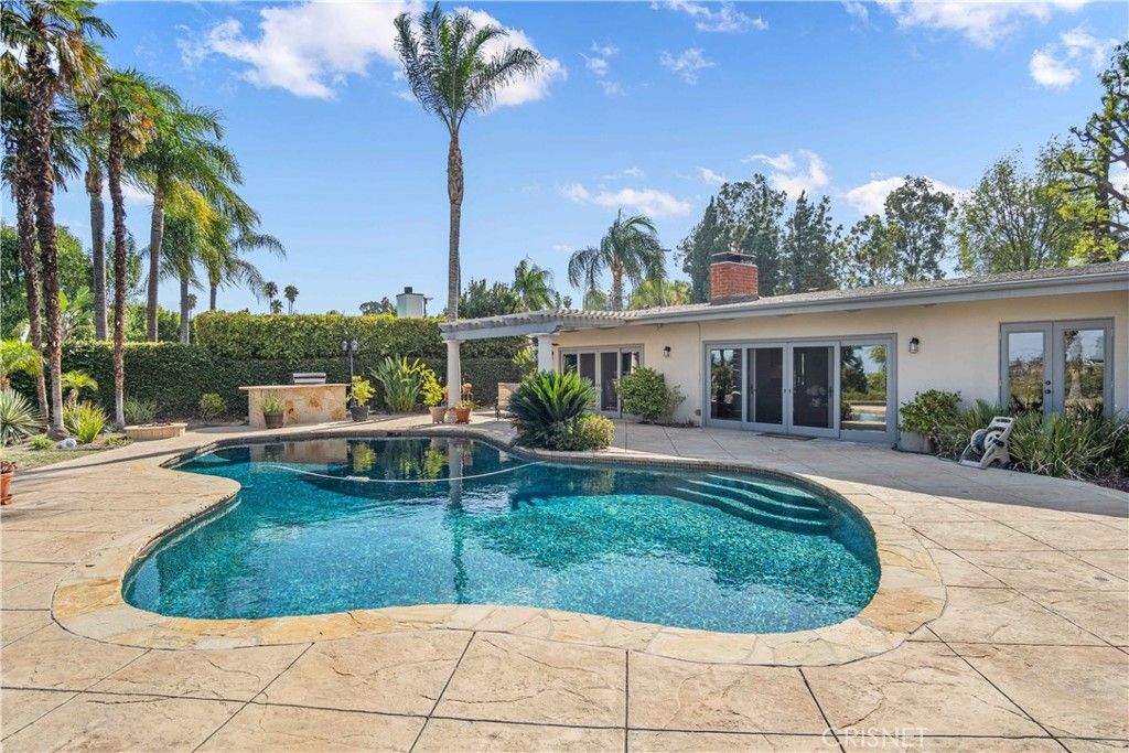 listing image 130728696260476031392