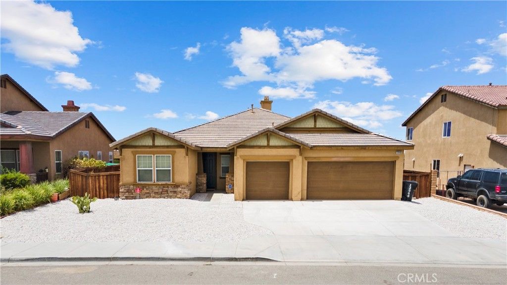 listing image 130725375993433959564