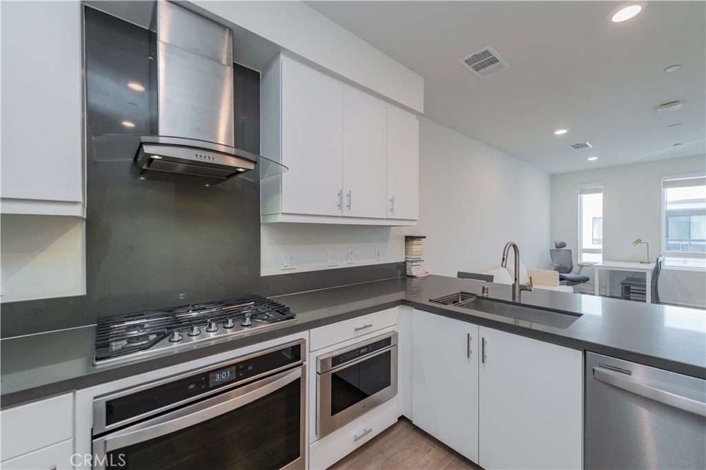 2540 Nolita