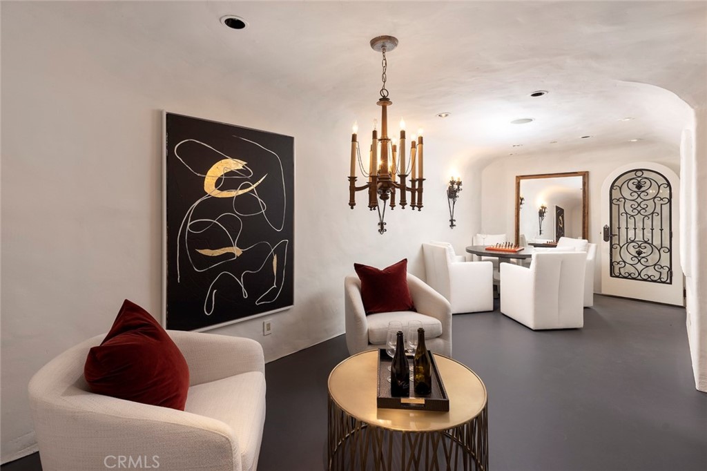 ,Custom - Residential