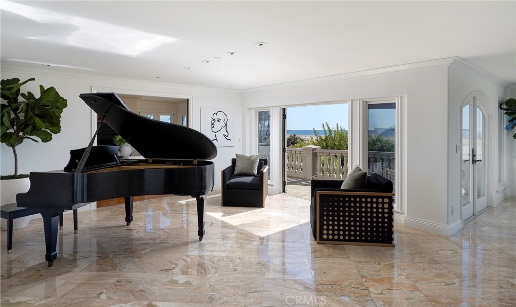 ,Custom - Residential