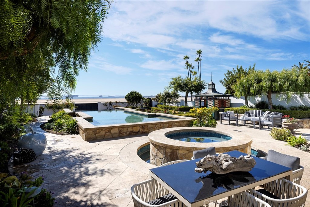 ,Custom - Residential