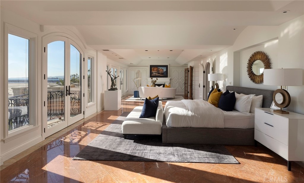 ,Custom - Residential