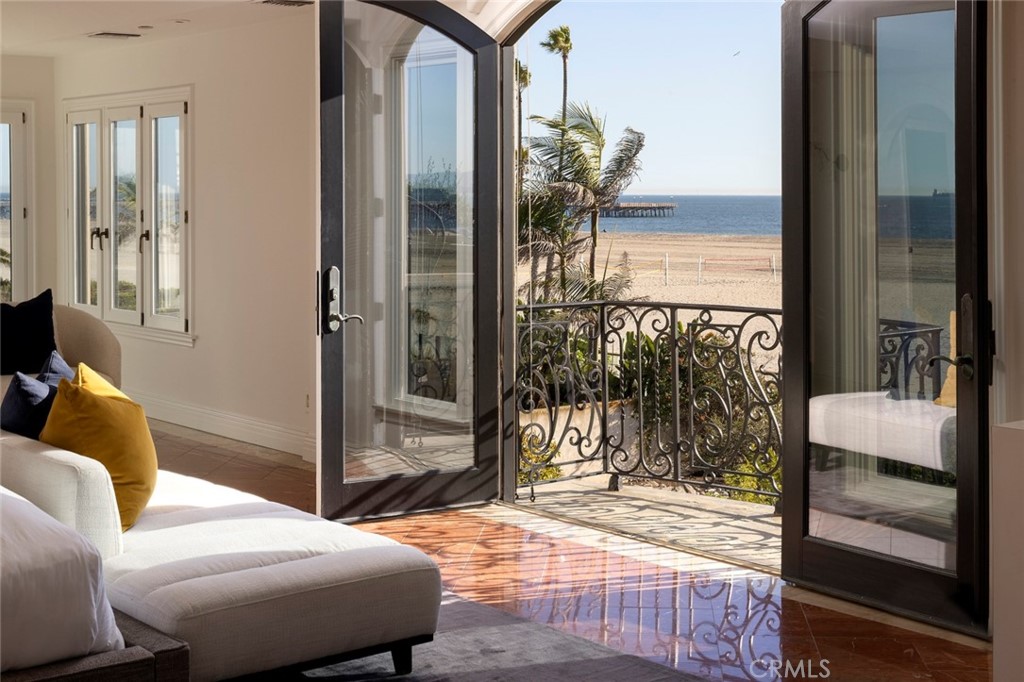 ,Custom - Residential