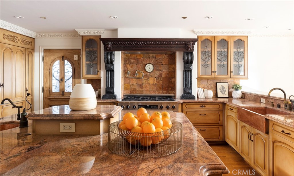 ,Custom - Residential