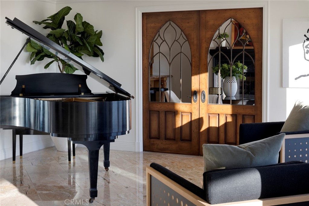 ,Custom - Residential