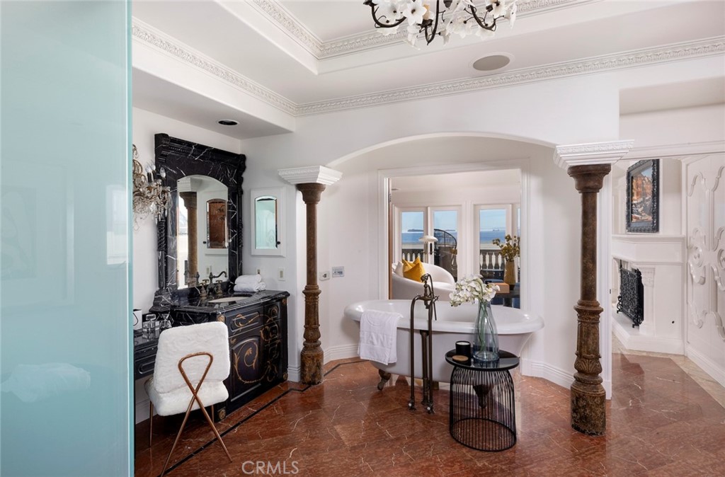 ,Custom - Residential