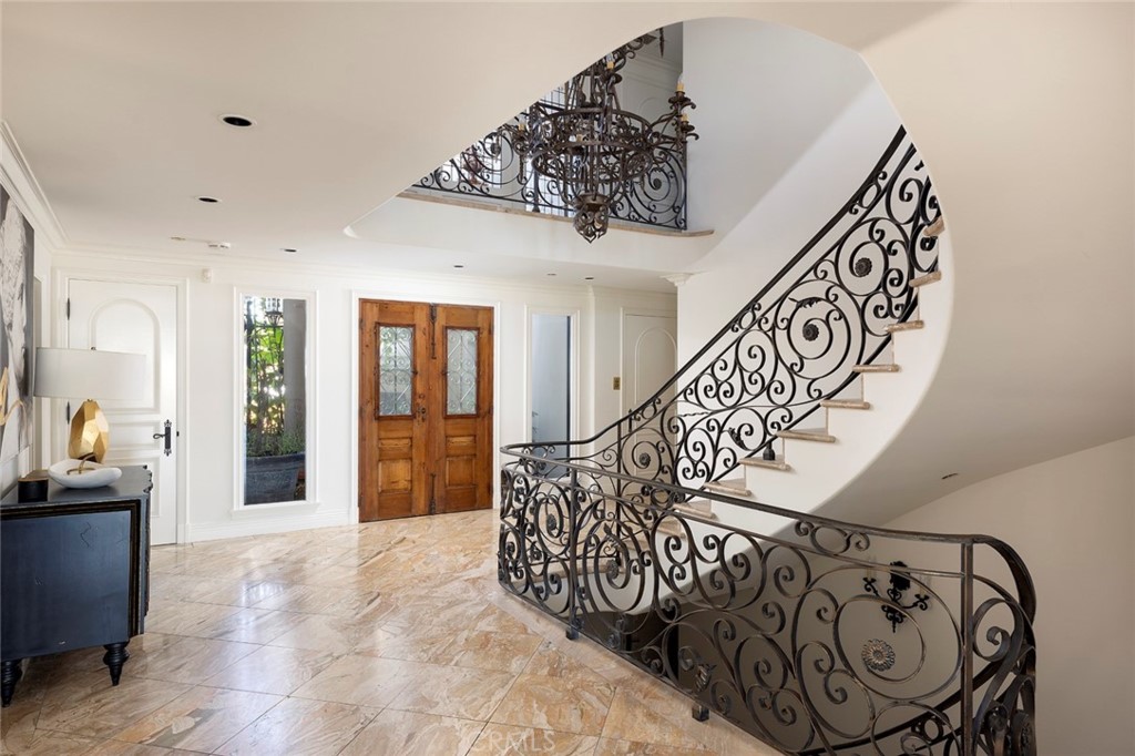 ,Custom - Residential