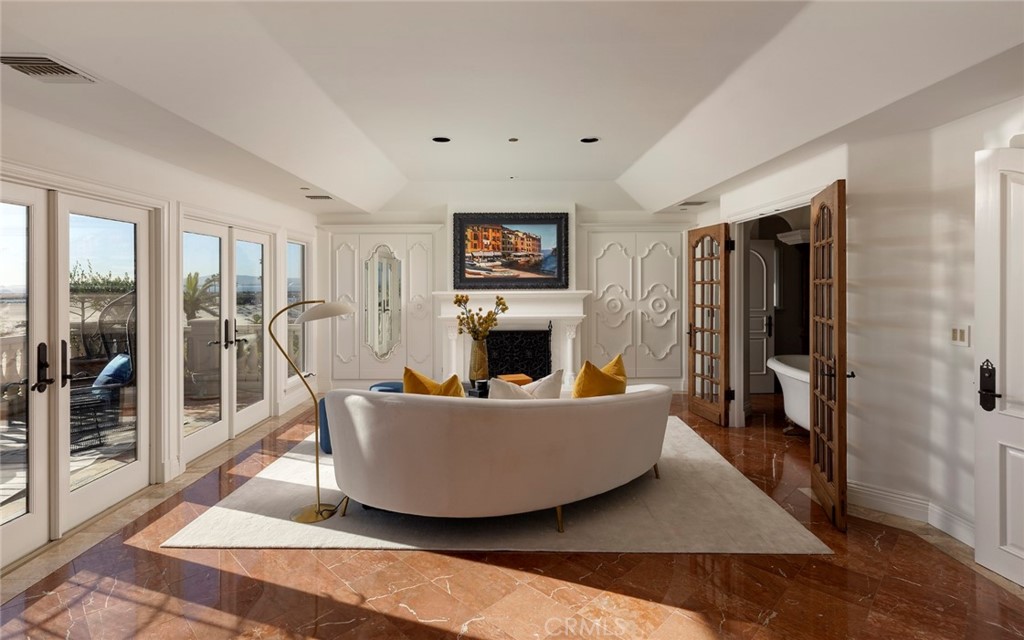 ,Custom - Residential