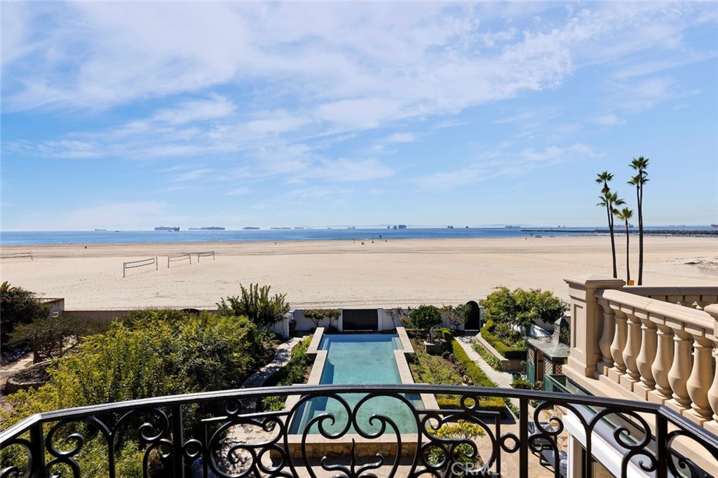 ,Custom - Residential