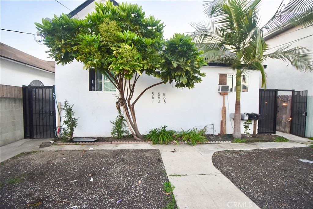 561 W 12th Street