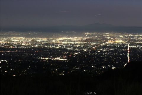 10049 Snowdrop Street Rancho Cucamonga CA 91737