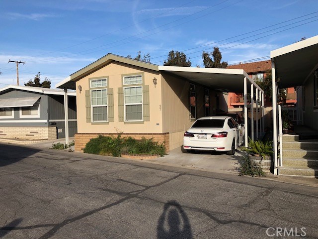 This property is located in Norwalk,CA. Senior Mobile Park. 2016 MODEL. 2 bedroom and 1 bathroom in 700 sf. LOW space rent at $625 includes water and sewer. Clubhouse, Swimming pool, Recreation room and car wash area. Washer and dryer hookup and AC ready central heating system. Sale of home includes refrigerator, stove, dishwasher. And may include other furniture.
Senior 55+ and 40+. PRICE TO SELL QUICK.