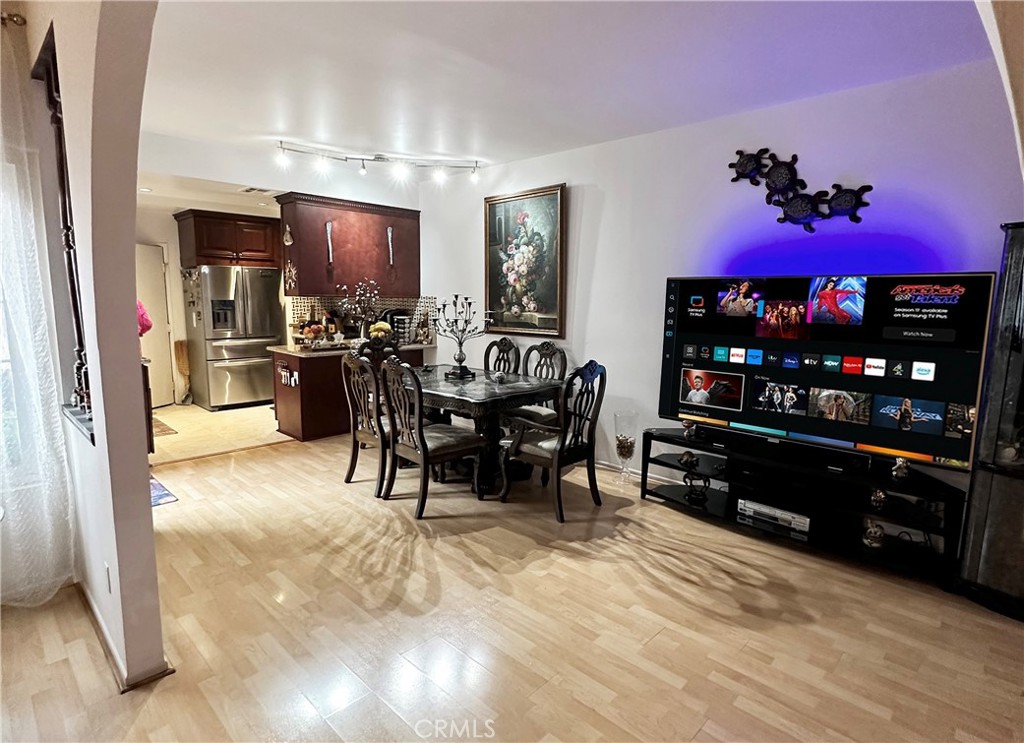Properties 3 7615 Glade Avenue 106