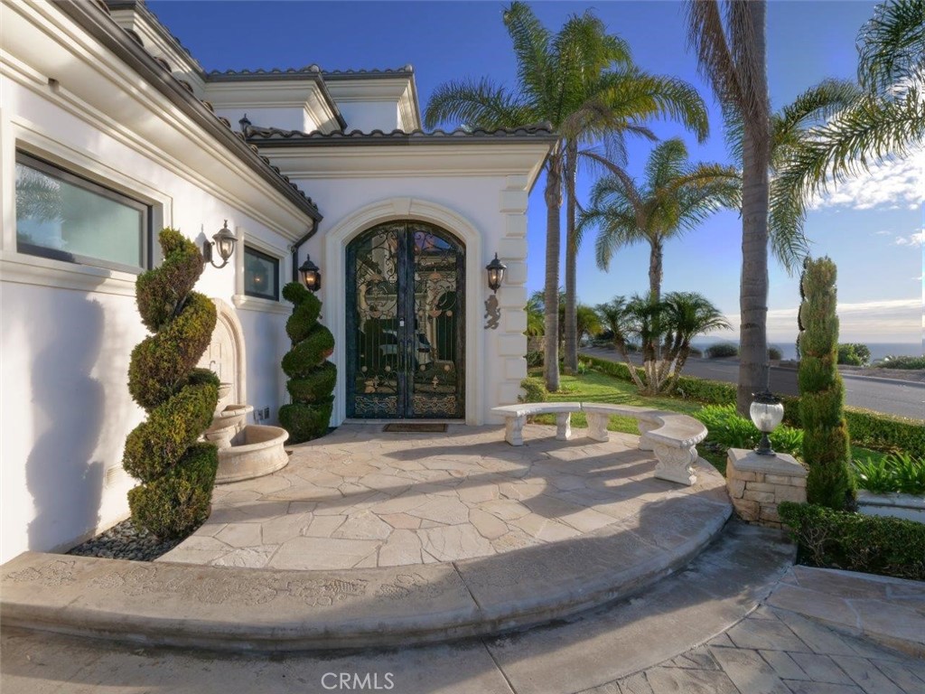 30150 Palos Verdes Drive W