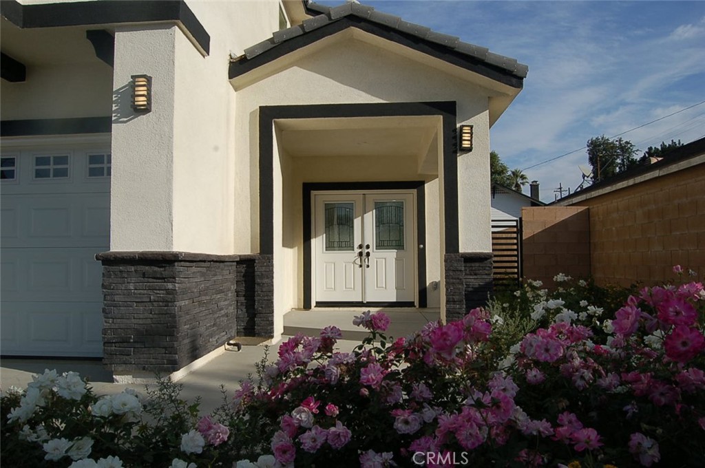 2937 2935 Date Street 1