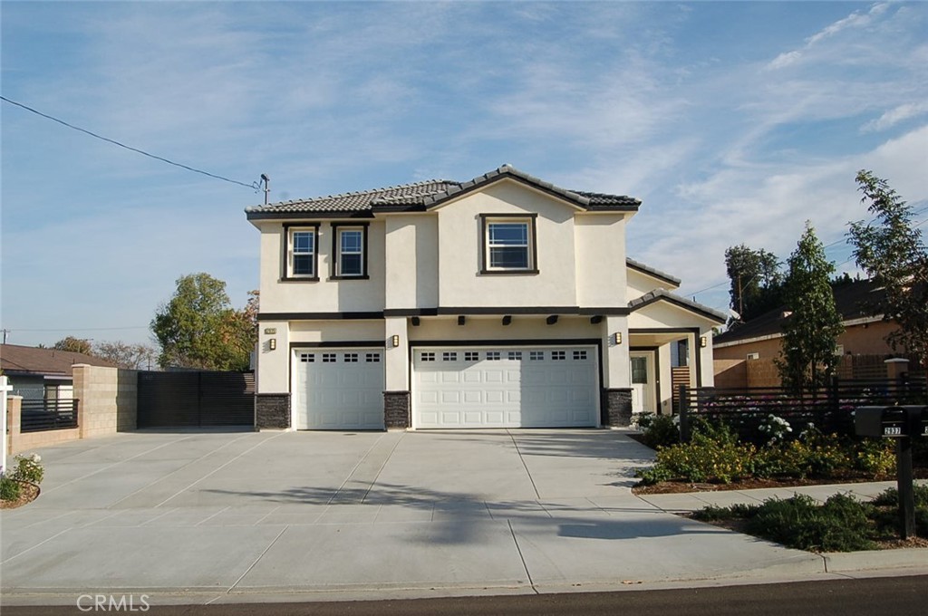 2937 2935 Date Street 1