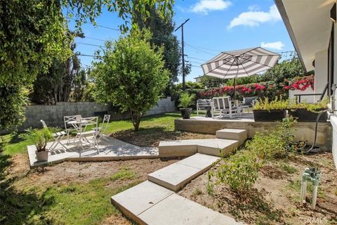 A home in Tarzana