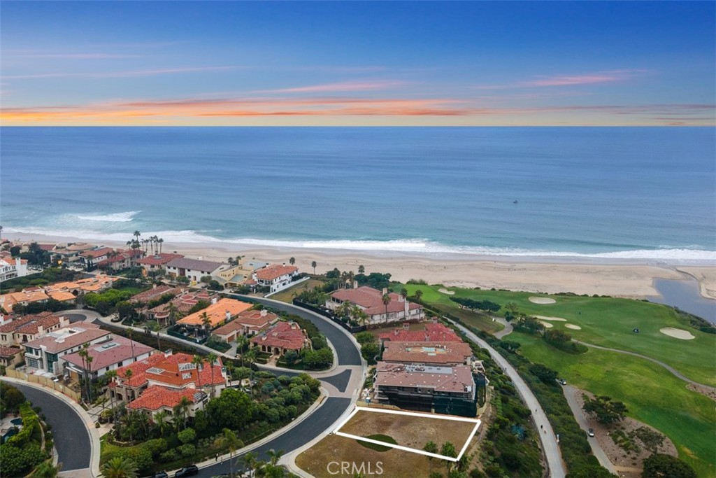 14 Ritz Cove Drive